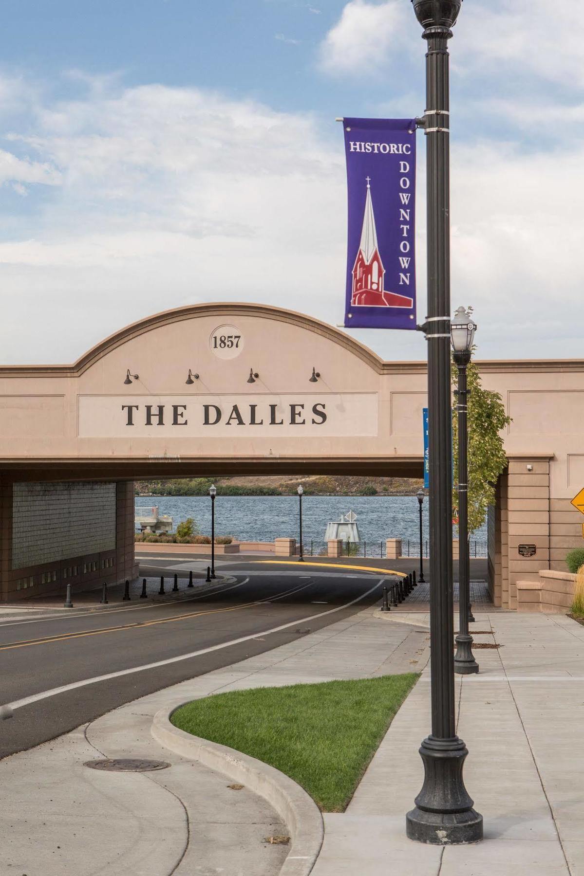The Dalles Inn Exterior foto